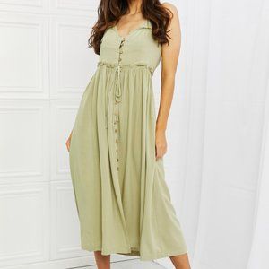 HEYSON Soft & Dainty Midi Dress